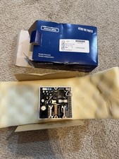 Automatic Voltage Regulator 2131496 AVR DSR A6762 For Meccalte Generator 70-280V picture