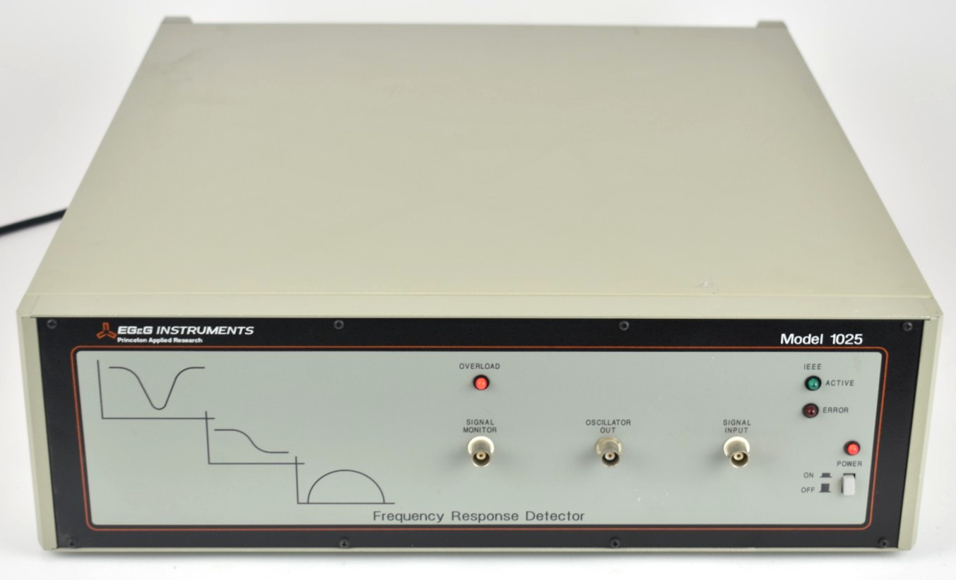 EG&G PARC Princeton Applied Research Model 1025 Frequency Response Detector