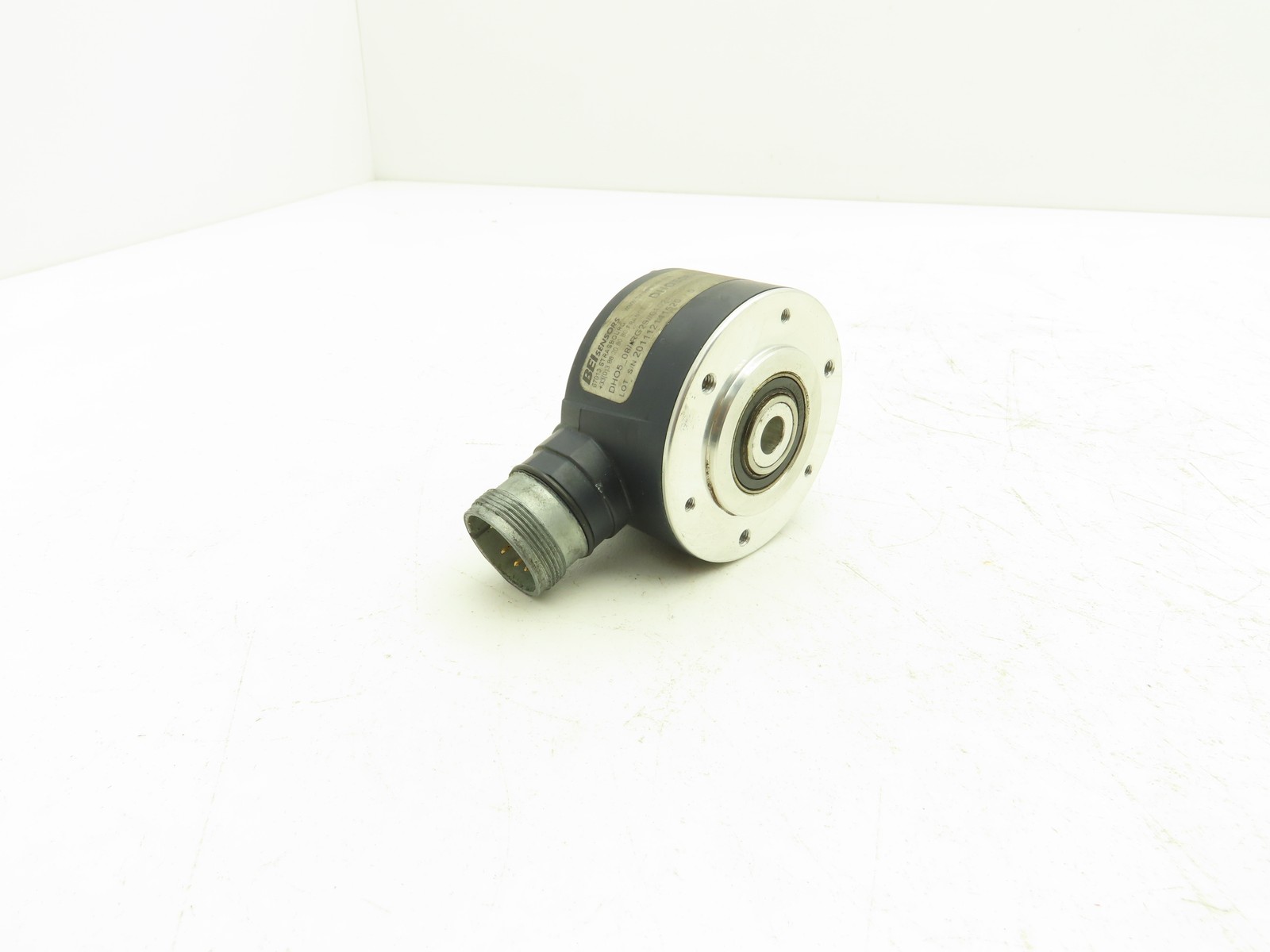 BEI DHO508-1024-001 Rotary Encoder Incremental 5V 1024 CPT 8/14mm Through Shaft BEI DHO508-1024-001 Rotary Encoder Incremental 5V 1024 CPT 8/14mm Through Shaft