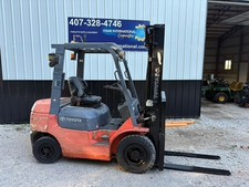 Toyota Forklift 7FDU25 5,000 lb's Diesel 2 mast 147