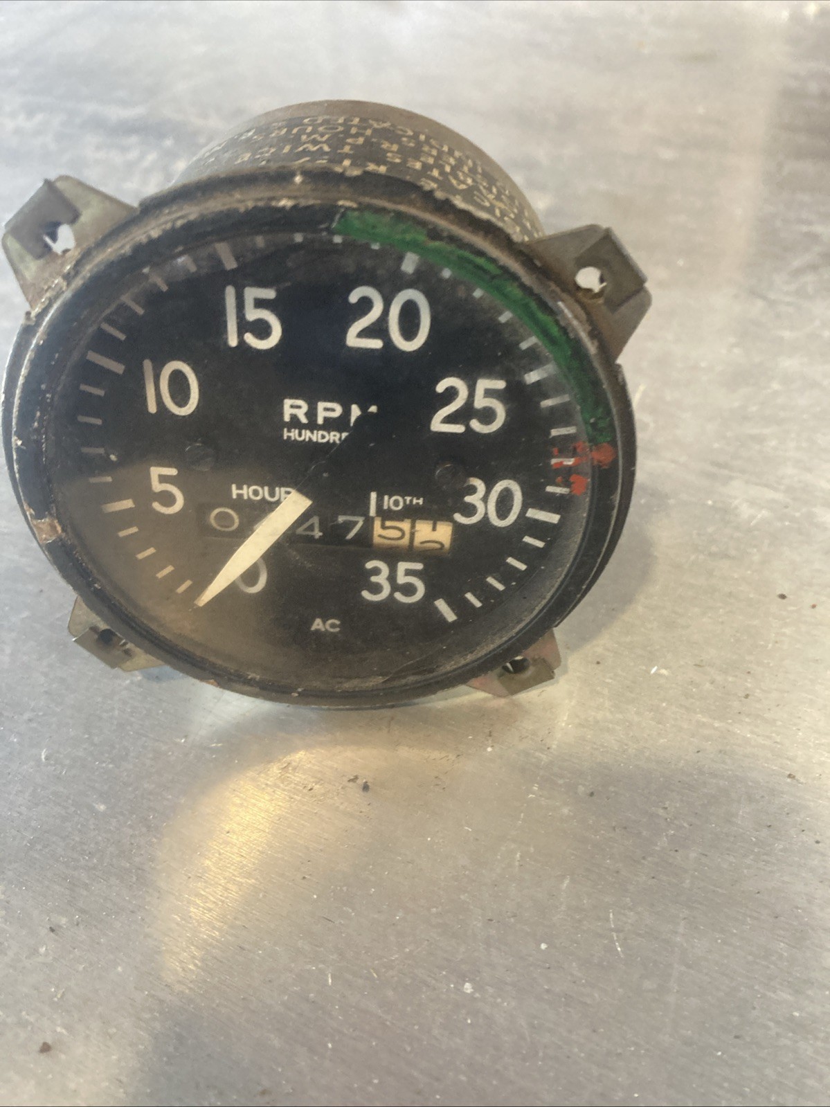 ALLIS CHALMERS TRACTOR VINTAGE HOURMETER  TACHOMETER