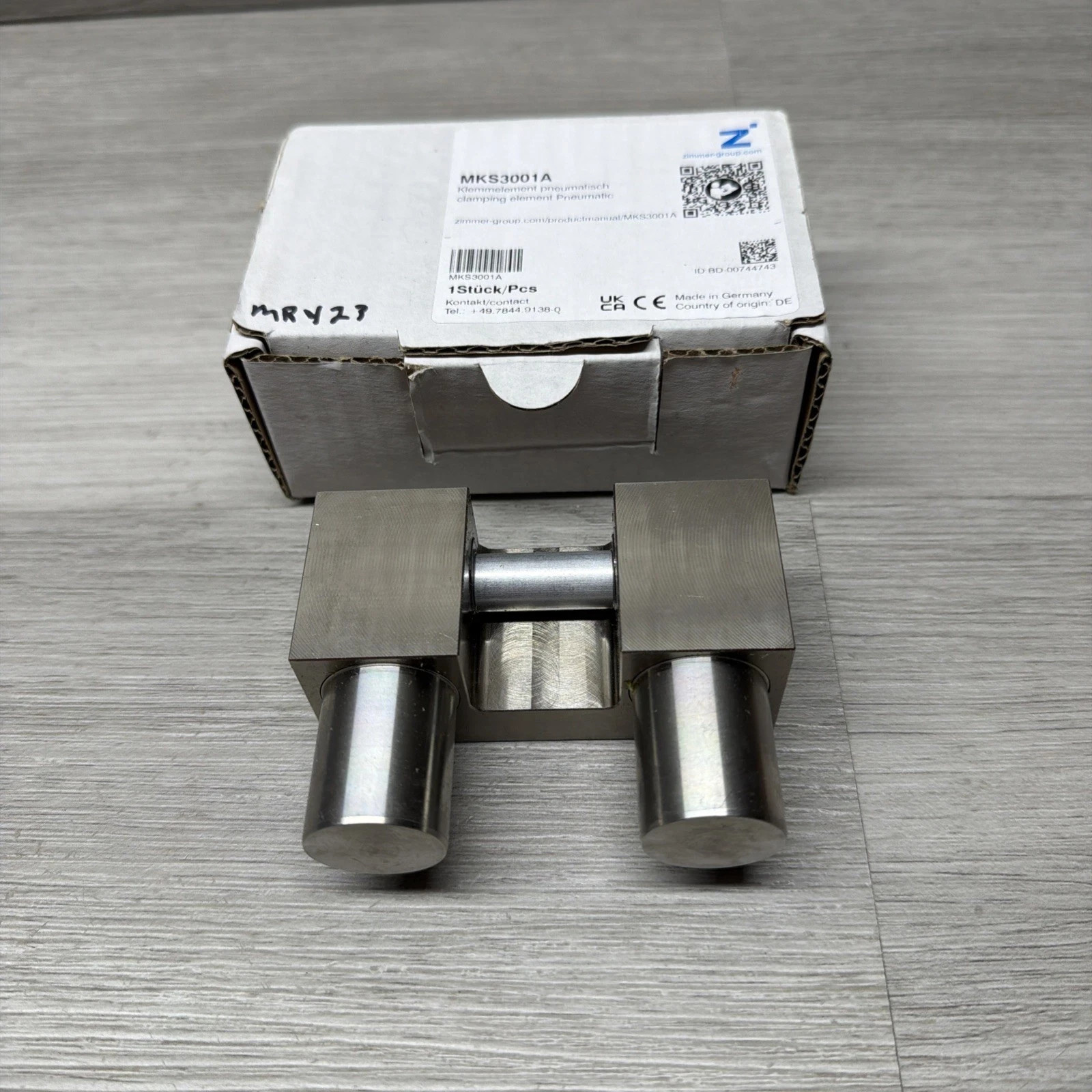 Zimmer Group MKS2501A Pneumatic Profile Rail Clamp NC 750N PLUS 1400N