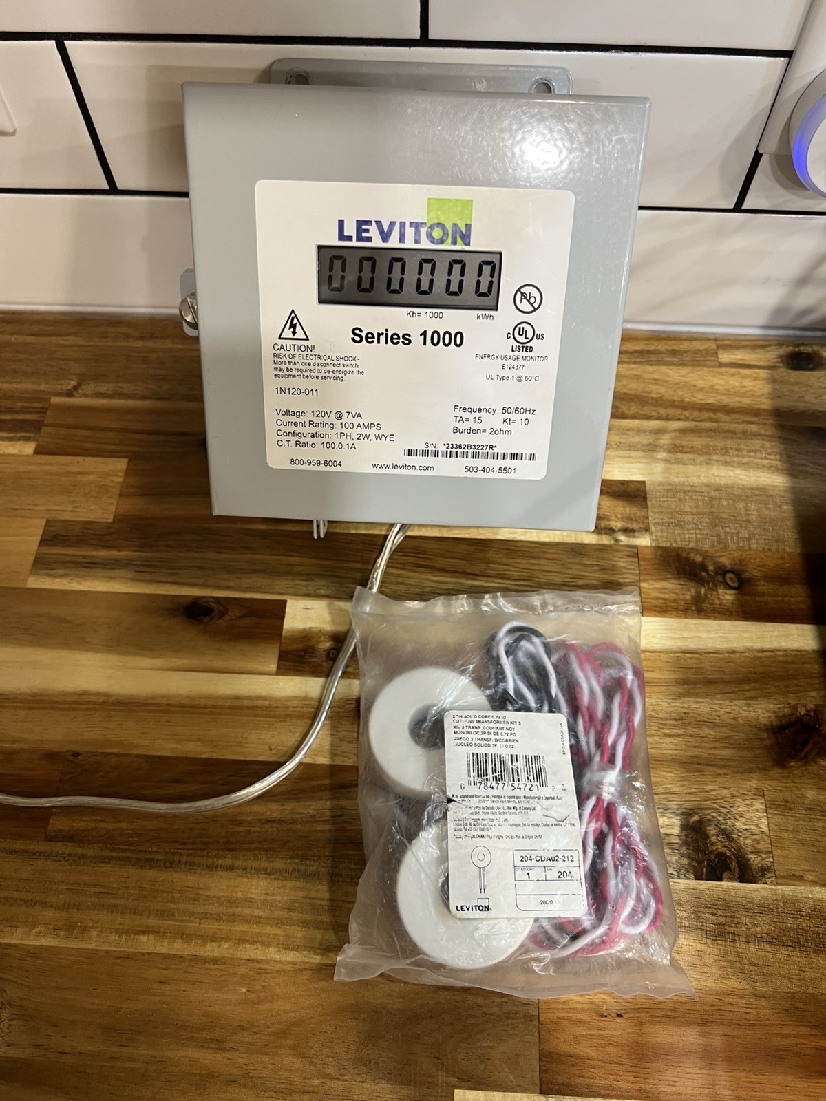 Leviton Series 1000 120V 100A 1P2W Indoor Kit with 1 Solid Core CT, 1K120-1SW