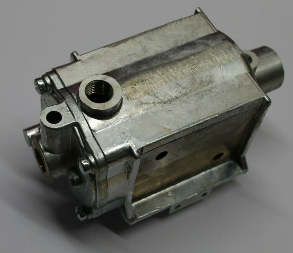 New John Deere Model E Magneto Housing With End Cover Gas Engine Motor Hit Miss New John Deere Model E Magneto Housing With End Cover Gas Engine Motor Hit Miss