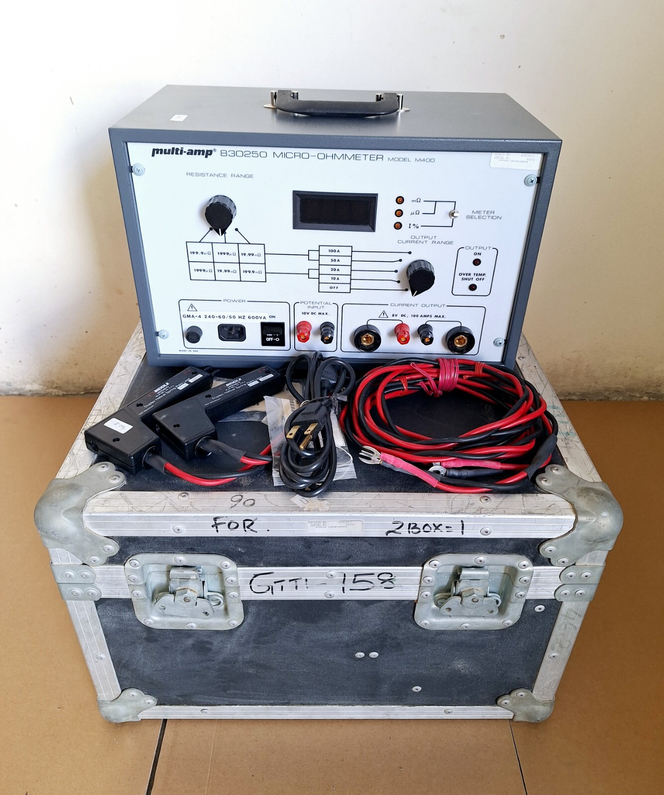 Riddle Instruments Multi-amp 830250 / Model M400 Micro-OHMmeter with Leads Riddle Instruments Multi-amp 830250 / Model M400 Micro-OHMmeter with Leads