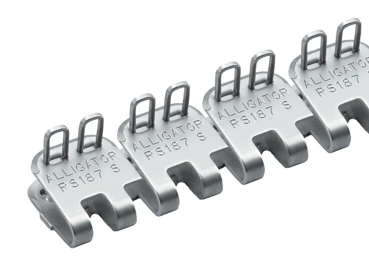 Flexco RS187J12/300NC | Alligator Staple Lacing with Hinge Pins (Box of 4 Sets) Flexco RS187J12/300NC | Alligator Staple Lacing with Hinge Pins (Box of 4 Sets)