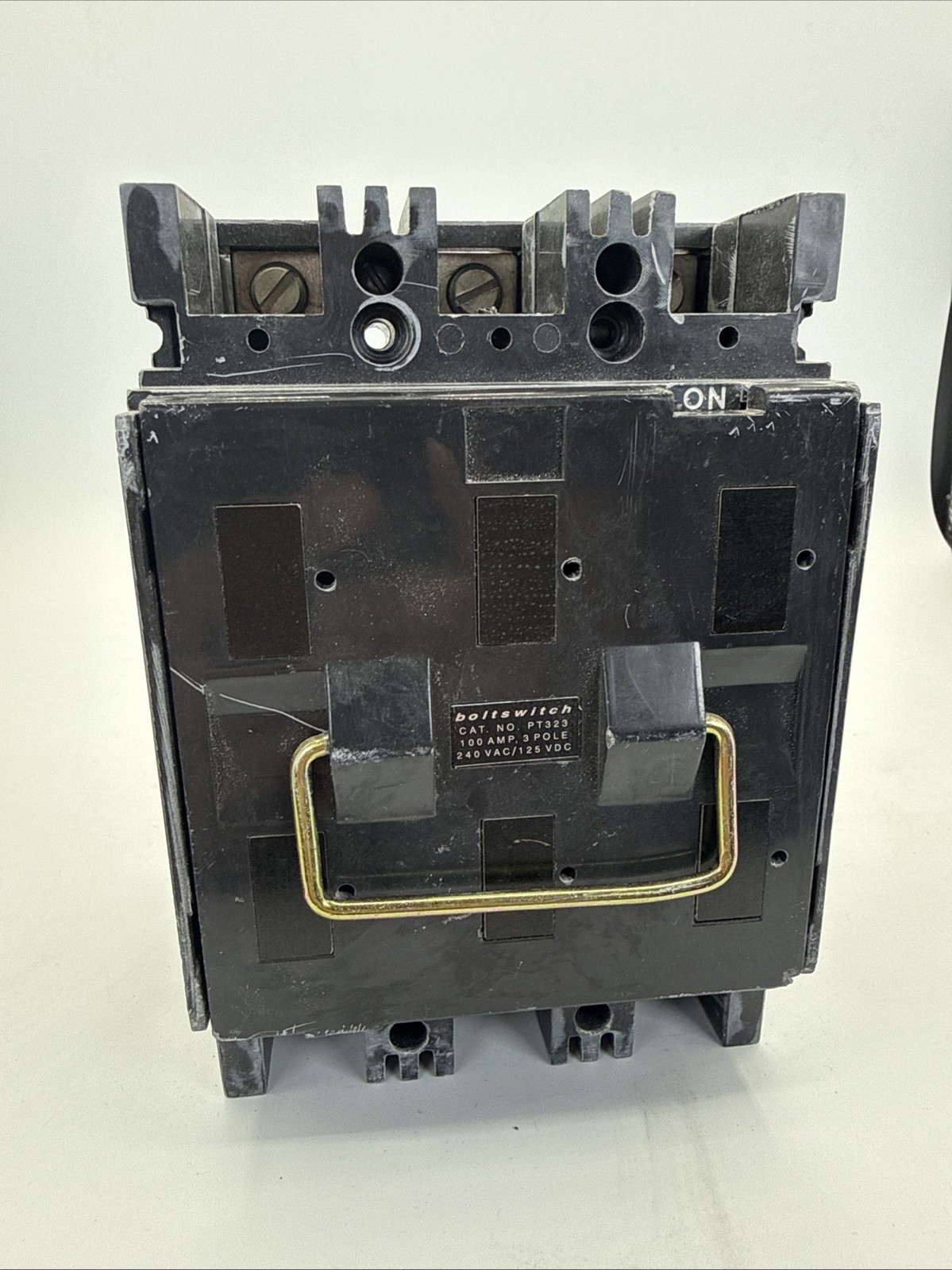 Boltswitch PT323 Pullout Switch 100 Amp 240 VAC 3 Pole W/ FUSES Boltswitch PT323 Pullout Switch 100 Amp 240 VAC 3 Pole W/ FUSES
