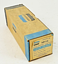 CROUSE-HINDS *BOX OF 10 PAIRS* - MH15 - 1 POLE, 15 A, 240 VAC CIRCUIT BREAKER picture