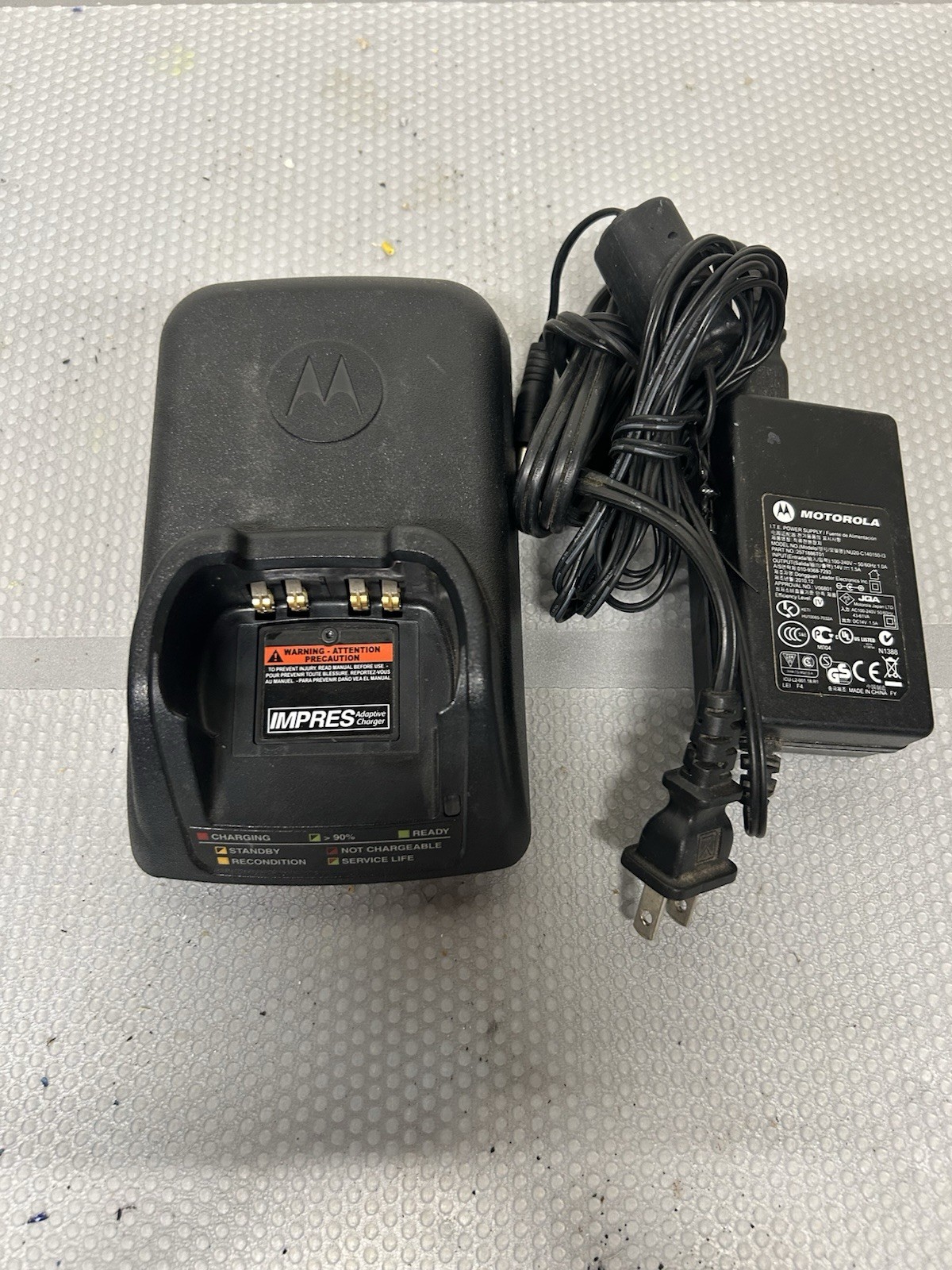 Motorola NNTN7079A IMPRES Charger APX 6000 7000 8000 SRX2200 OEM w/ AC Adapter Motorola NNTN7079A IMPRES Charger APX 6000 7000 8000 SRX2200 OEM w/ AC Adapter