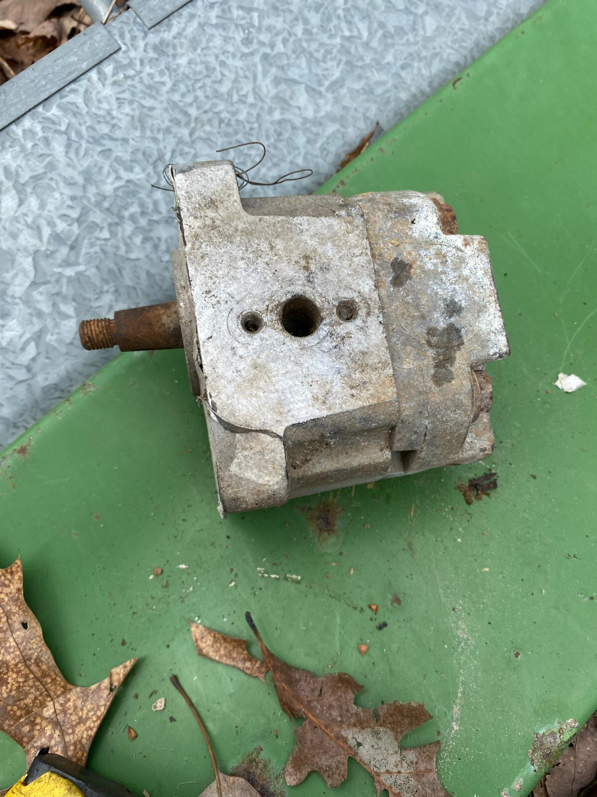 Unk Tractor hydraulic steering? pump Rexroth S16S5AZ46R 06073 3348492 2883T58 Unk Tractor hydraulic steering? pump Rexroth S16S5AZ46R 06073 3348492 2883T58