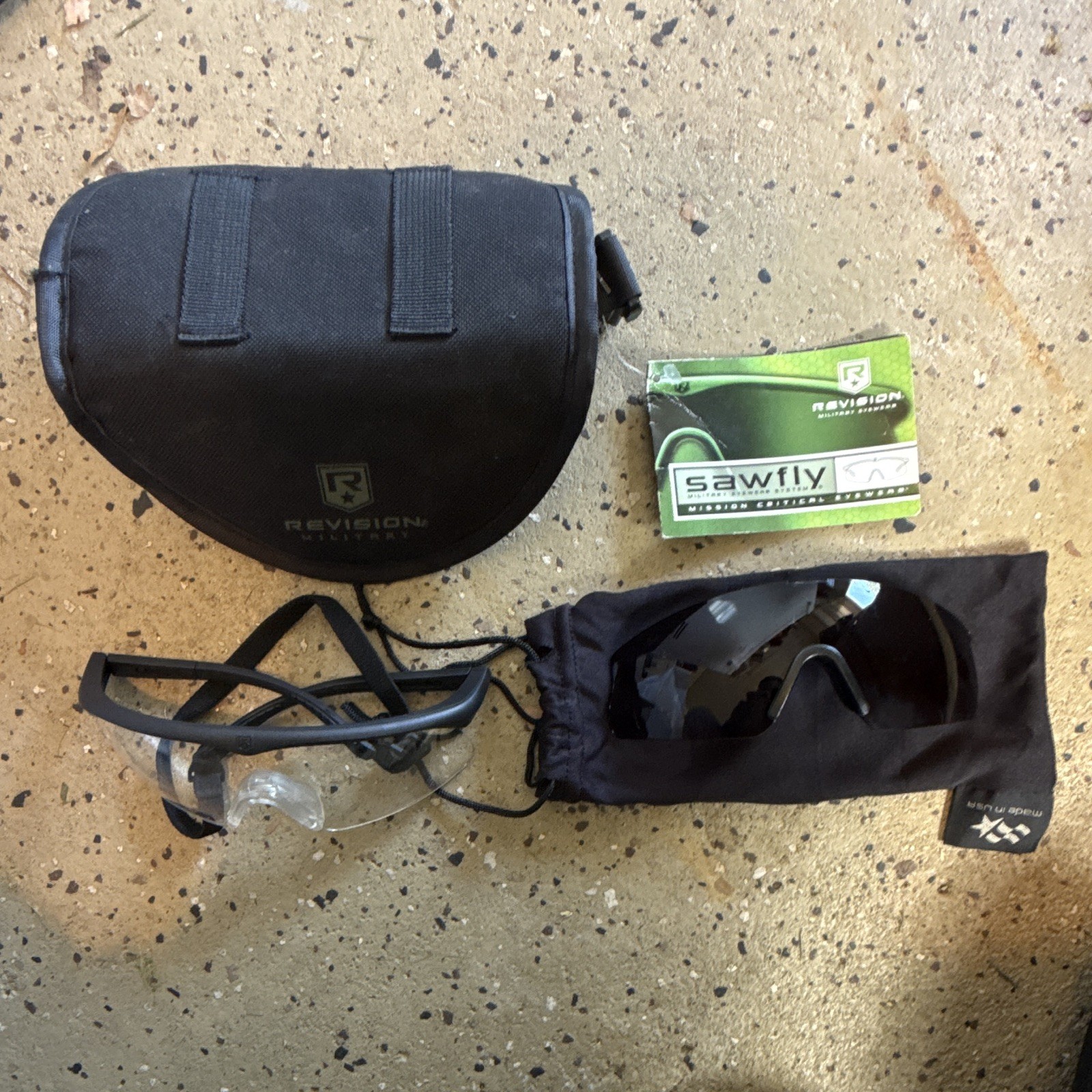 Eyewear Kit Clear/Smoke Scratch-Resistant Lens Universal Eyewear Kit Clear/Smoke Scratch-Resistant Lens Universal