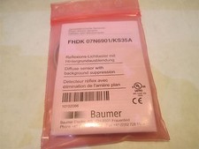 New Baumer FHDK 07N6901/KS35A Diffuse Sensor with Background Suppression picture