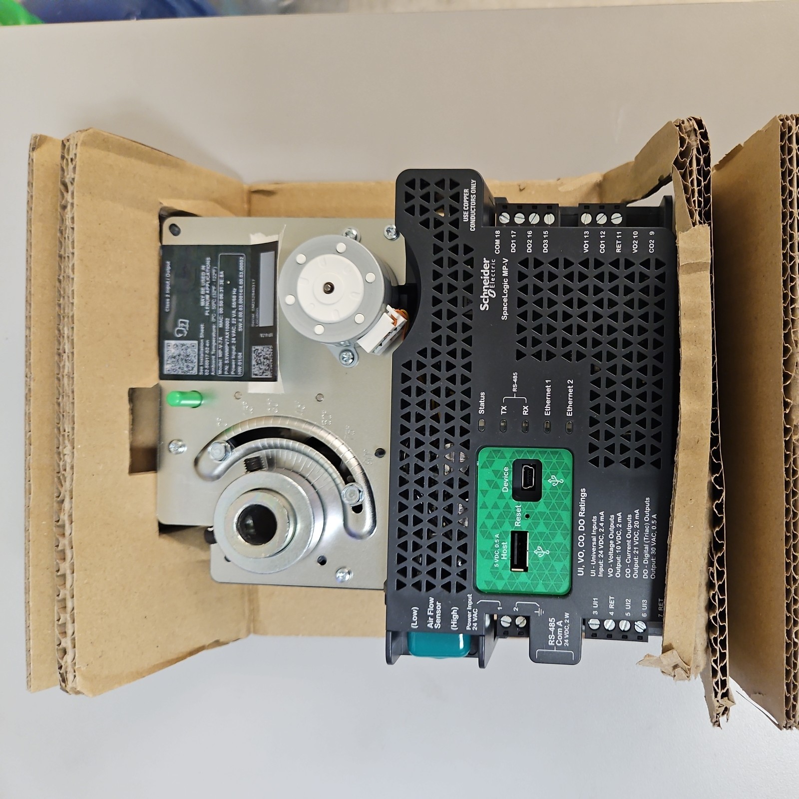 Schneider Electric SXWMPV7AX10002 SpaceLogic MP-V-7A Controller BACnet IP Schneider Electric SXWMPV7AX10002 SpaceLogic MP-V-7A Controller BACnet IP
