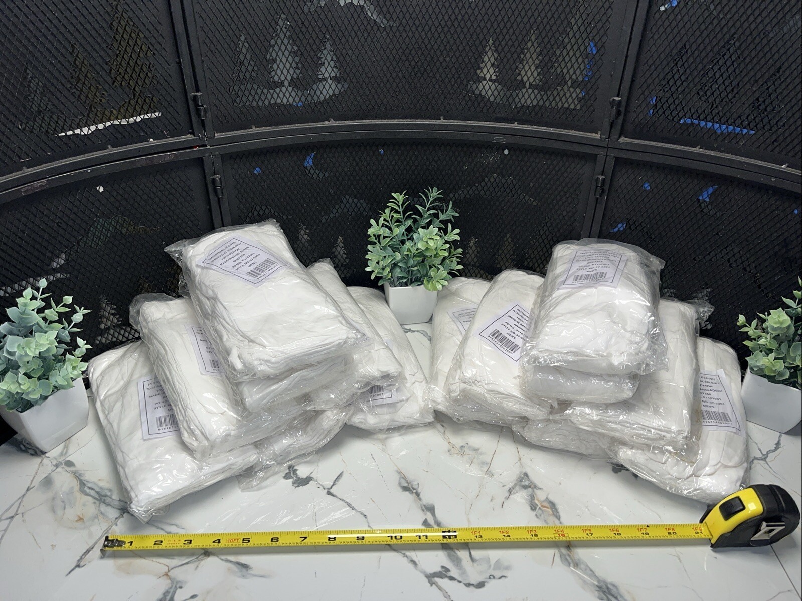 1,200 PAIRS BULK- White 97-500J Glove Liners 100% Cotton Jumbo RN67368 P1107901 1,200 PAIRS BULK- White 97-500J Glove Liners 100% Cotton Jumbo RN67368 P1107901