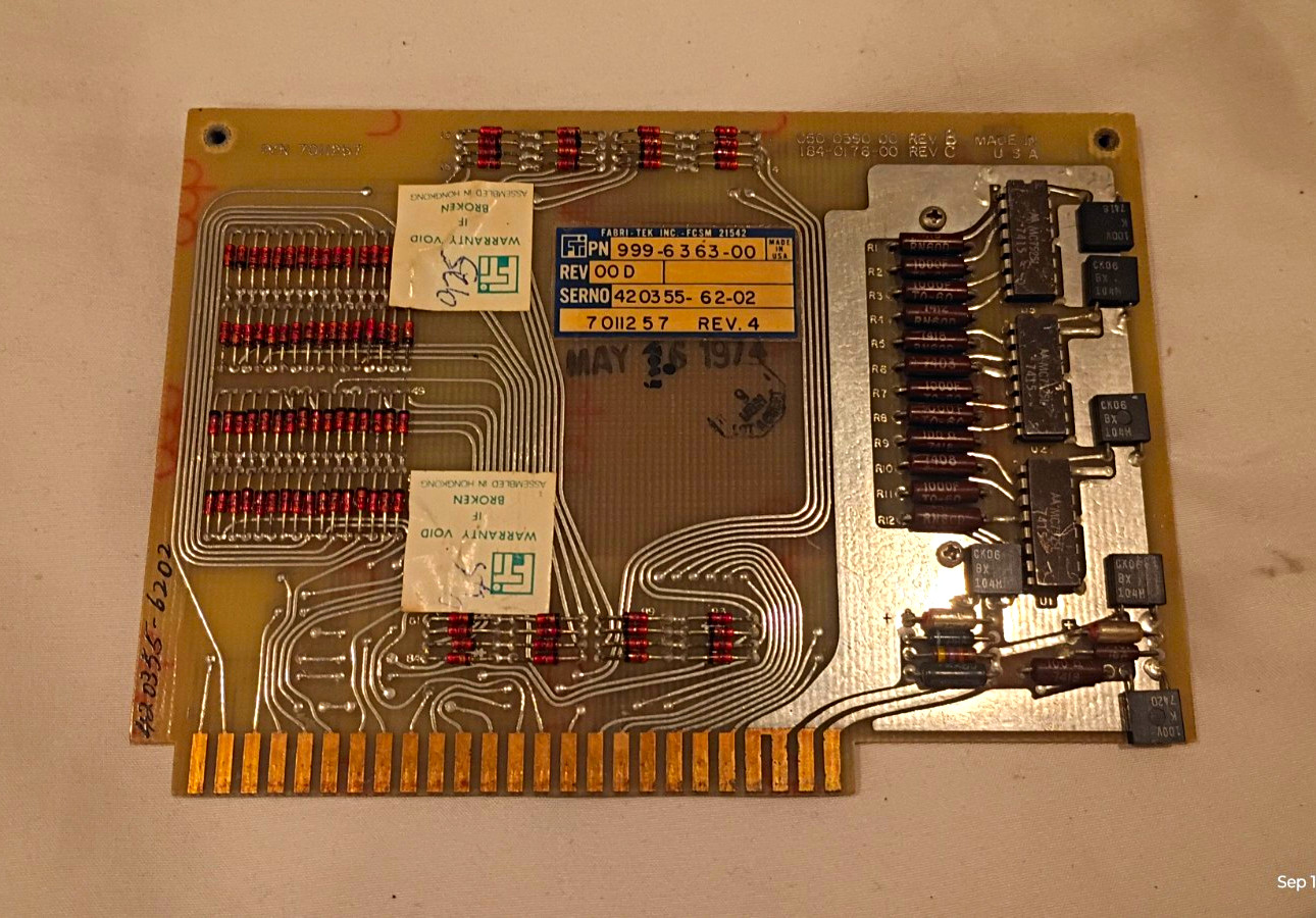 1974 Fabri-Tek Magnetic Core Memory Board 999-6363-00 7011257 Vintage Computer 1974 Fabri-Tek Magnetic Core Memory Board 999-6363-00 7011257 Vintage Computer