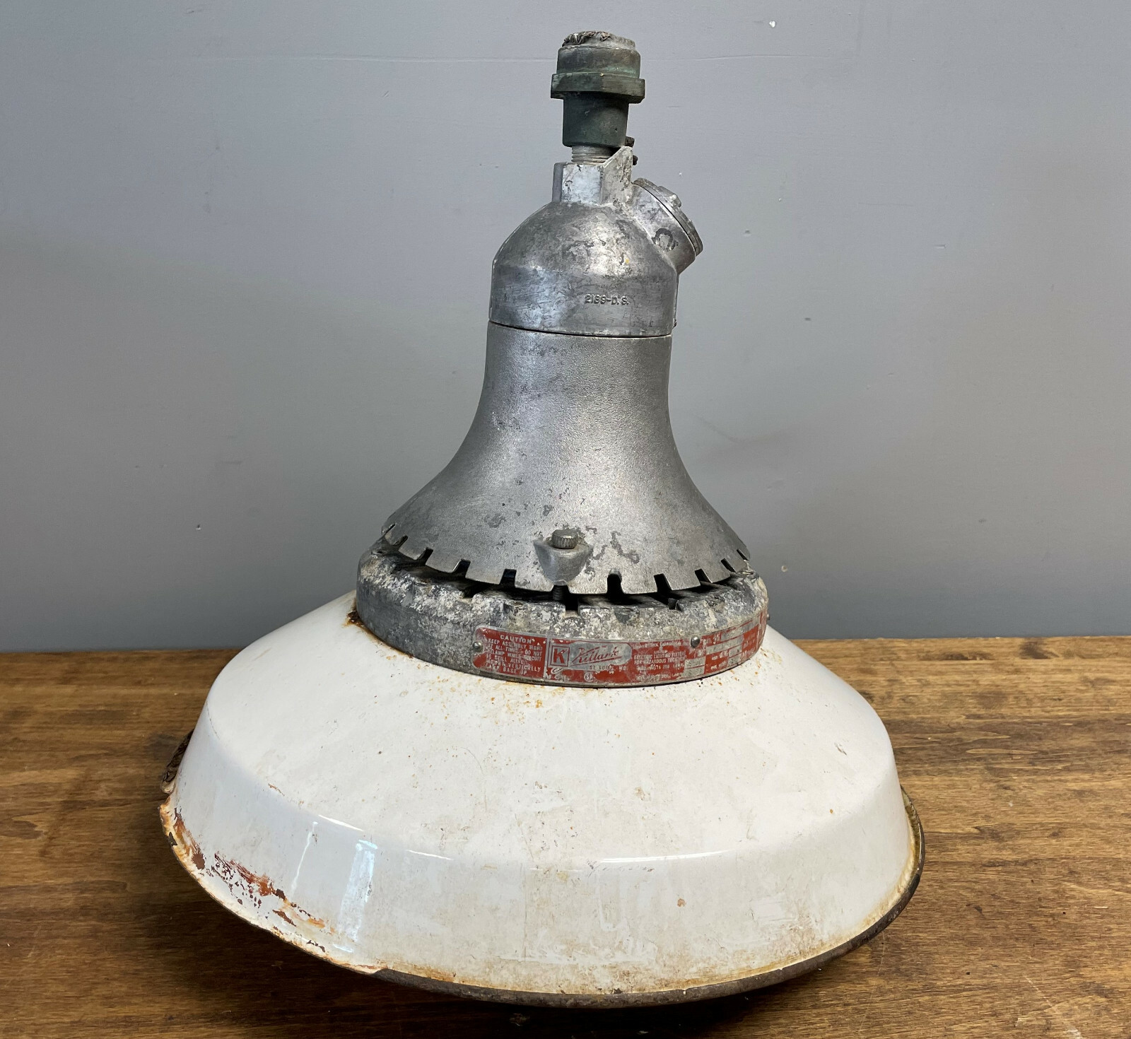 Vintage KILLARK Electric Light Fixture For Hazardous Locations Vintage KILLARK Electric Light Fixture For Hazardous Locations