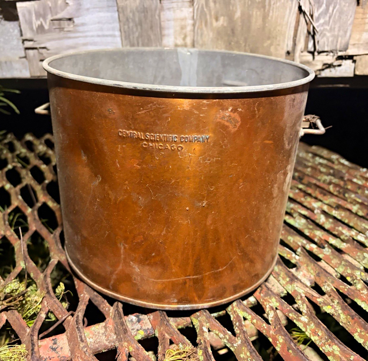 Vintage CENCO Central Scientific Co. Chicago Copper Lab Bucket Pot Vessel Vintage CENCO Central Scientific Co. Chicago Copper Lab Bucket Pot Vessel