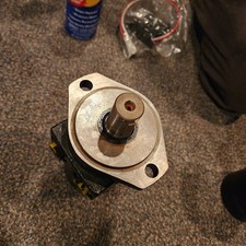 Parker TE0260AS100AAAA Hydraulic Motor TE Series 2-Bolt 1.5” Shaft LSHT Torqmtr picture
