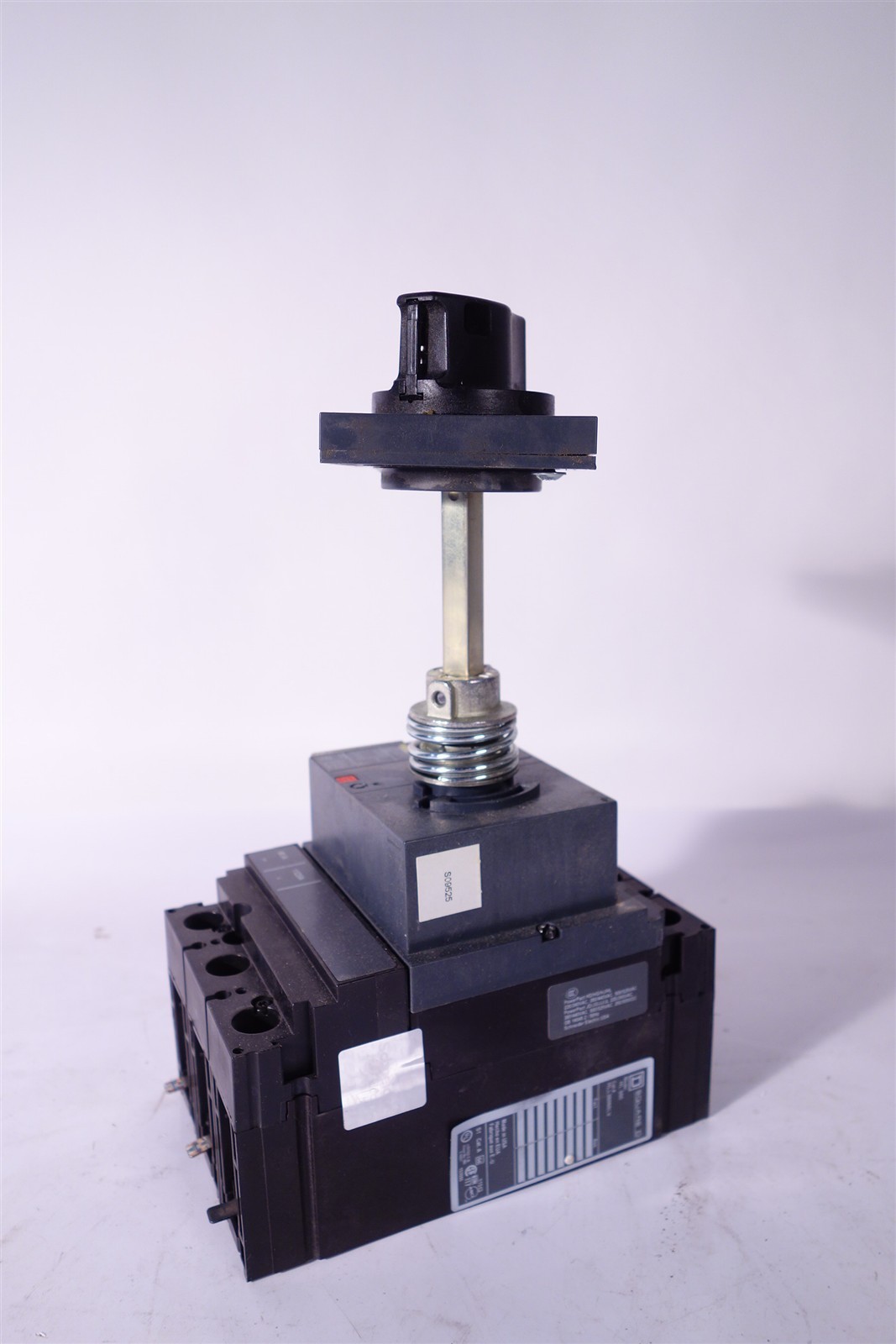 Square D 149 PowerPact Circuit Breaker, 60A With Operator And Knob Square D 149 PowerPact Circuit Breaker, 60A With Operator And Knob
