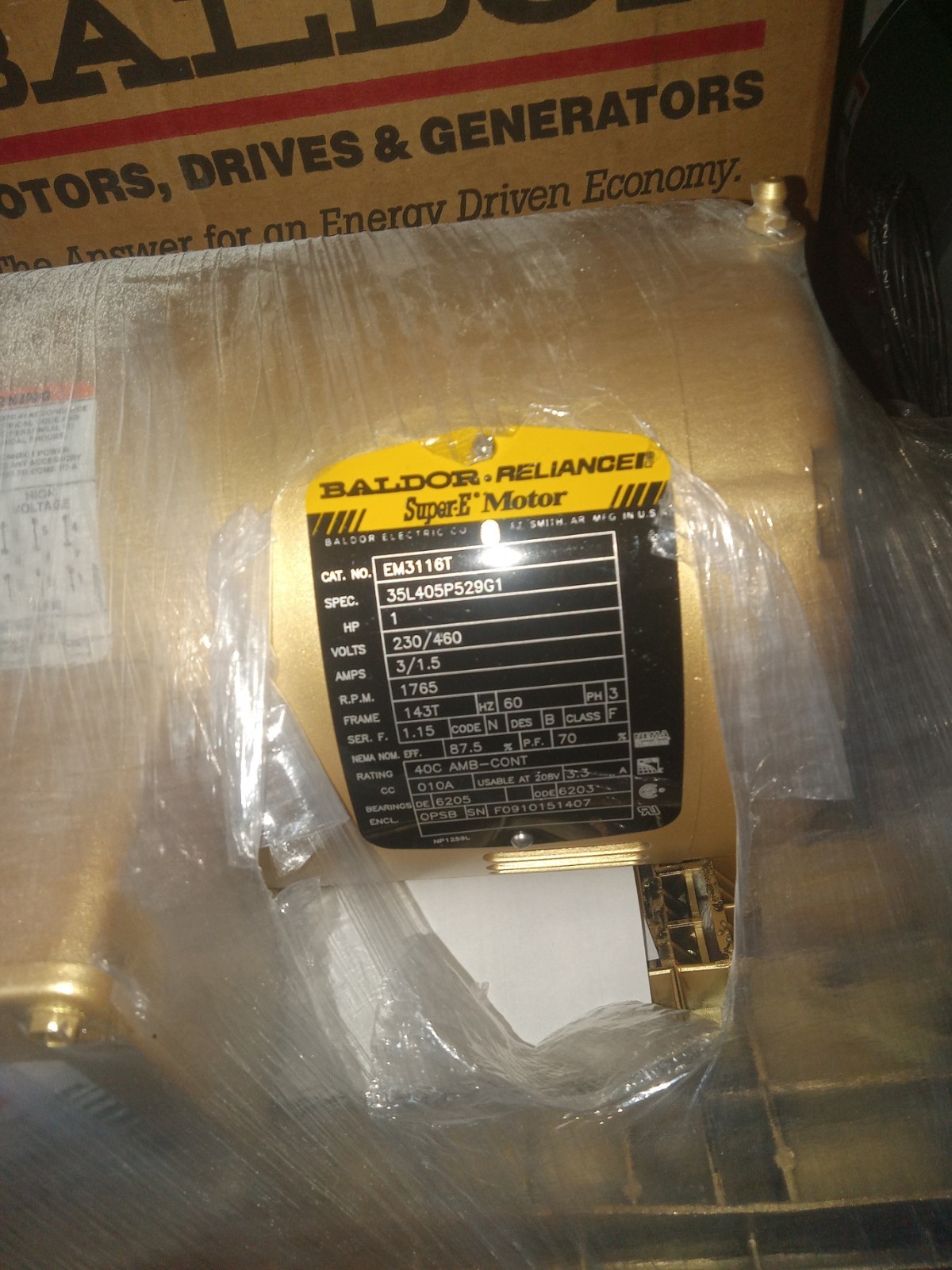 BALDOR SUPER E RELIANCER MOTOR EM3116T 1HP 1765 R.P.M. 230/460 V BALDOR SUPER E RELIANCER MOTOR EM3116T 1HP 1765 R.P.M. 230/460 V