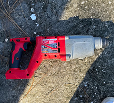 Milwaukee M18 rotary hammer picture