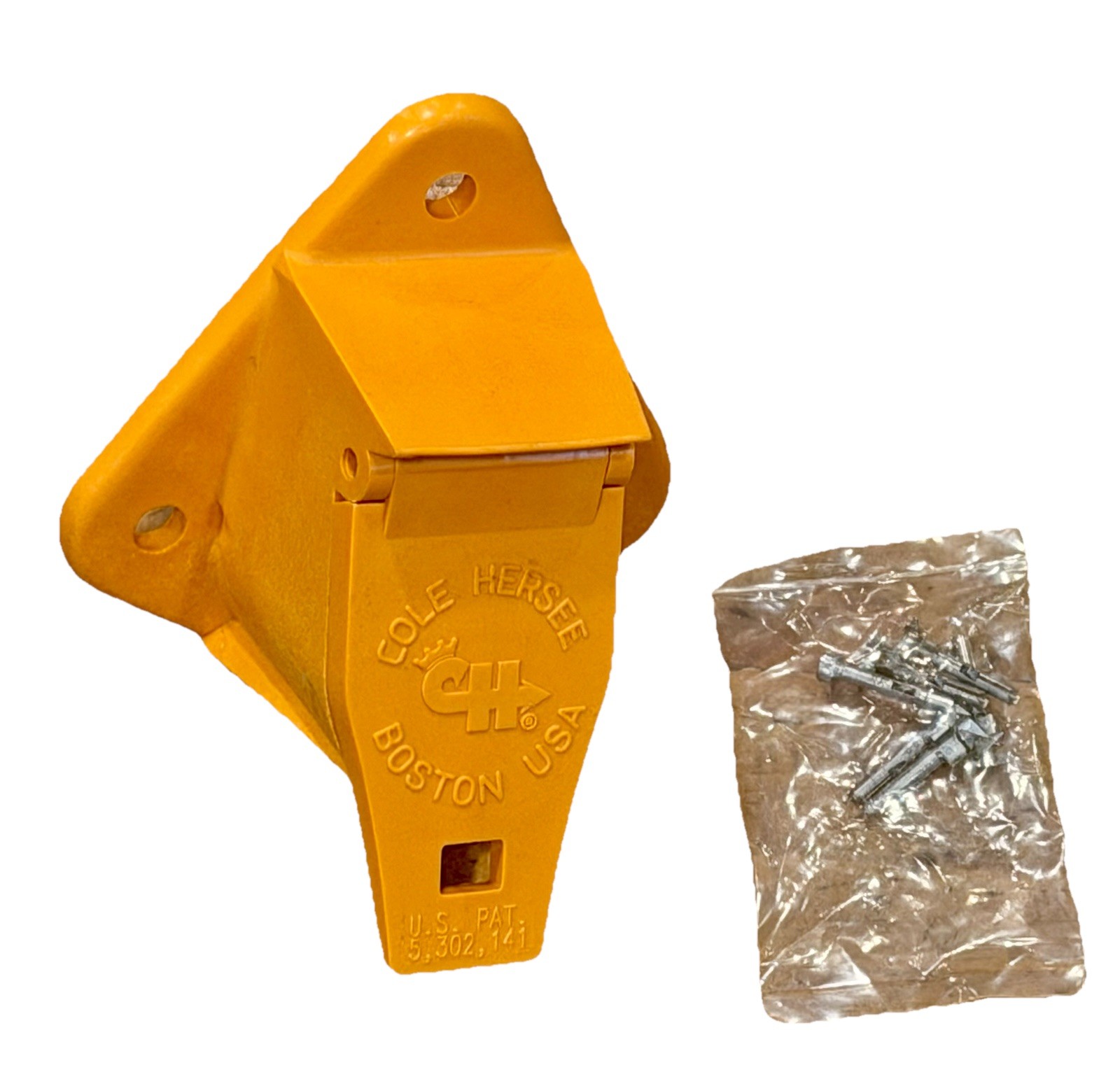 Cole Hersee 12300 13-Pole Socket Tractor-Trailer Connector, Yellow NEW W/ends Cole Hersee 12300 13-Pole Socket Tractor-Trailer Connector, Yellow NEW W/ends