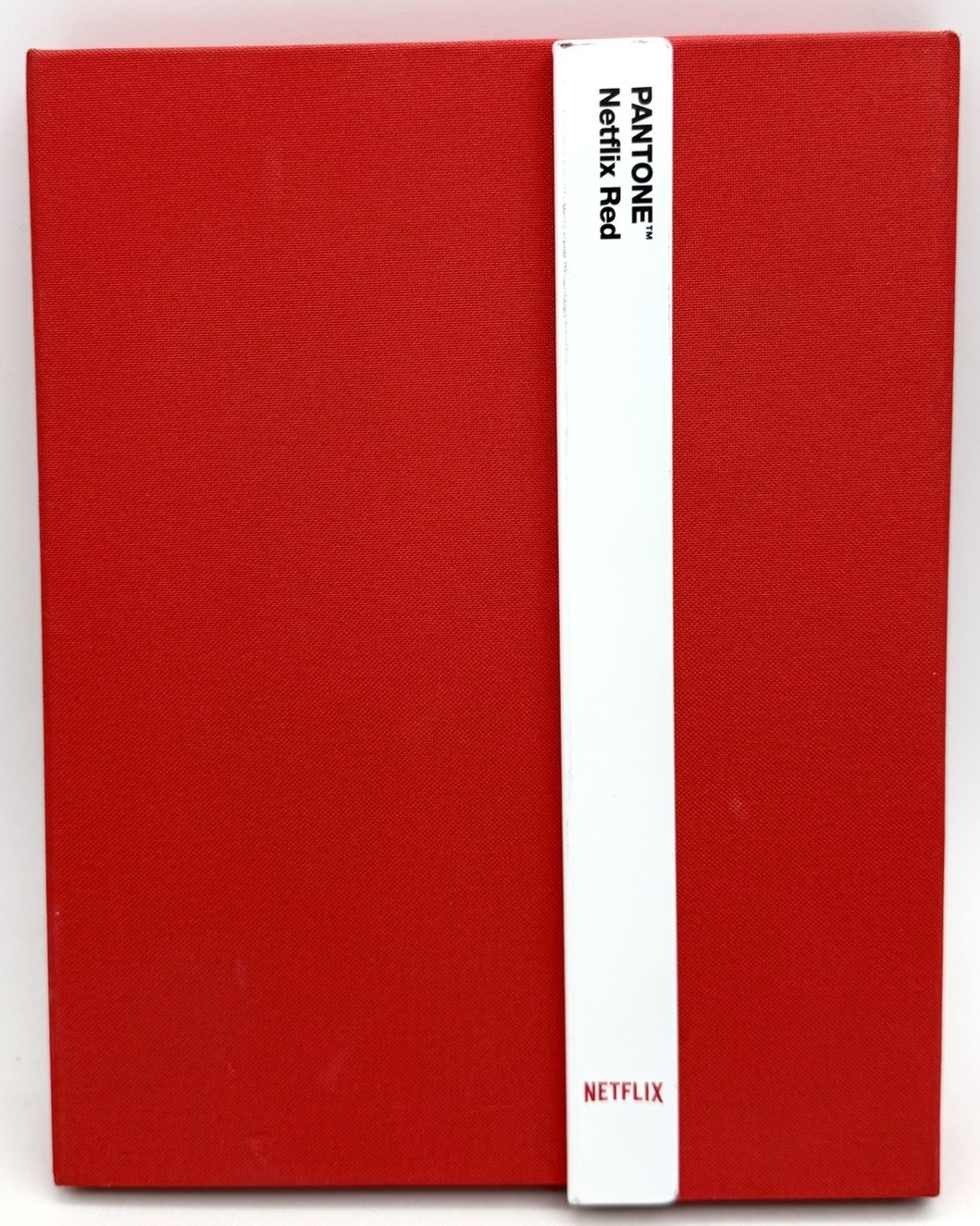 Pantone x Netflix Red Notebook Pencil Ruler Set - NEW UNUSED RARE PROMO Pantone x Netflix Red Notebook Pencil Ruler Set - NEW UNUSED RARE PROMO