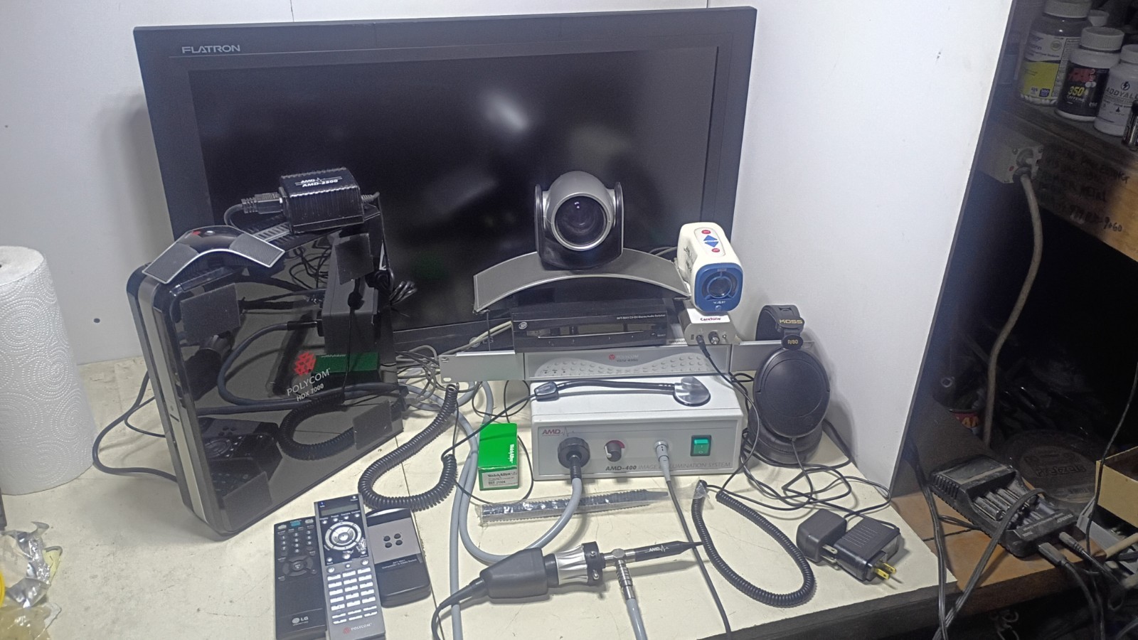 Complete Working AMD Global Telemedicine Set-up w/ Polycom HDX7000 + All Cables Complete Working AMD Global Telemedicine Set-up w/ Polycom HDX7000 + All Cables