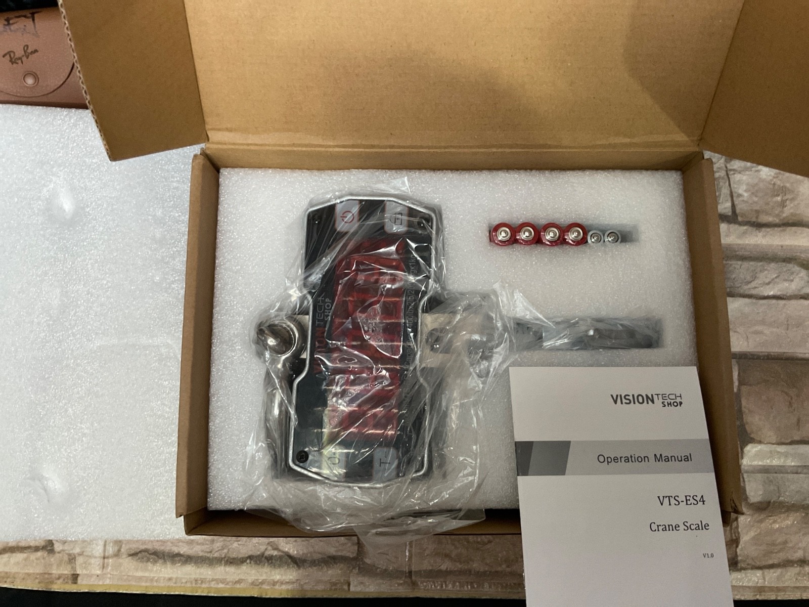 Vision tech shop VTS -ES4 series 4400 lbs *open box Vision tech shop VTS -ES4 series 4400 lbs *open box