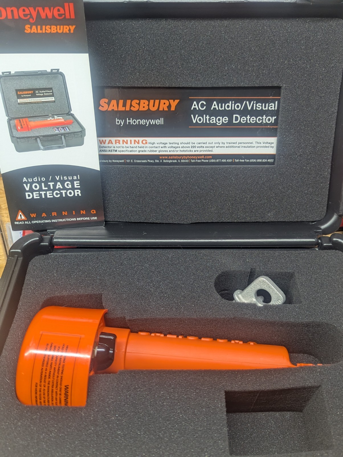 Salisbury by Honeywell AC Audio/Visual Voltage Detector Model # 4544 Salisbury by Honeywell AC Audio/Visual Voltage Detector Model # 4544