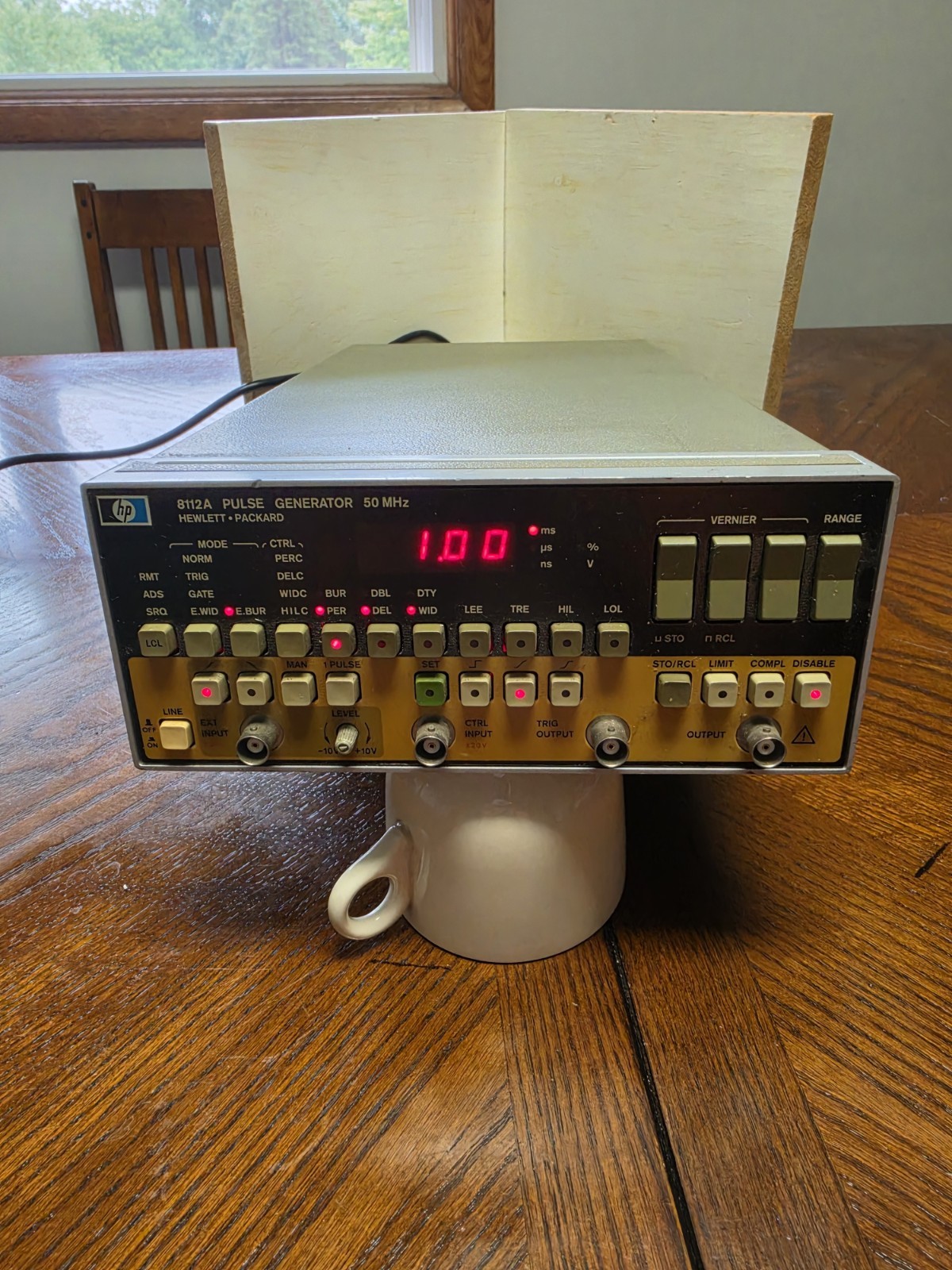 HP 8112A 50MHz Pulse Generator Untested AS-IS Parts Repair HP 8112A 50MHz Pulse Generator Untested AS-IS Parts Repair