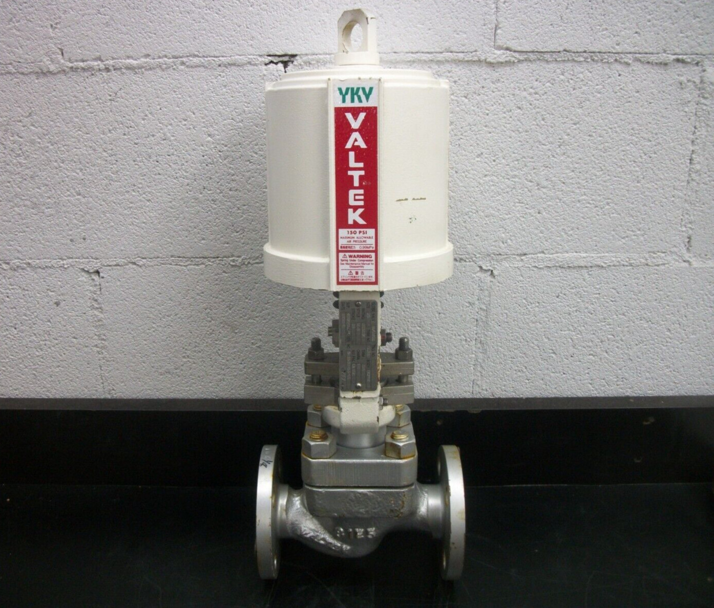 VALTEK YKV FLOWSERVE SIZE 25 PNEUMATIC ACTUATOR VALVE M/GV01 150PSI VALTEK YKV FLOWSERVE SIZE 25 PNEUMATIC ACTUATOR VALVE M/GV01 150PSI