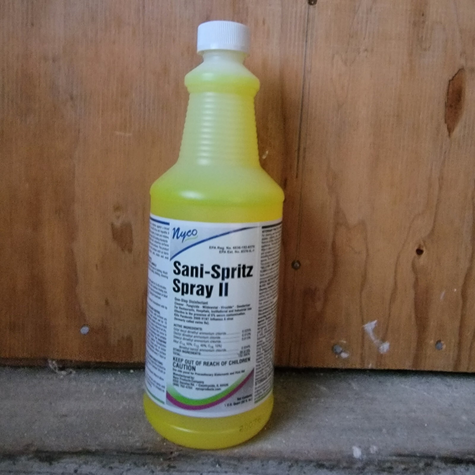 1 Case (12 bottles) - Nyco Sani-Spritz II Disinfectant Spray (32 fl oz /bottle) 1 Case (12 bottles) - Nyco Sani-Spritz II Disinfectant Spray (32 fl oz /bottle)