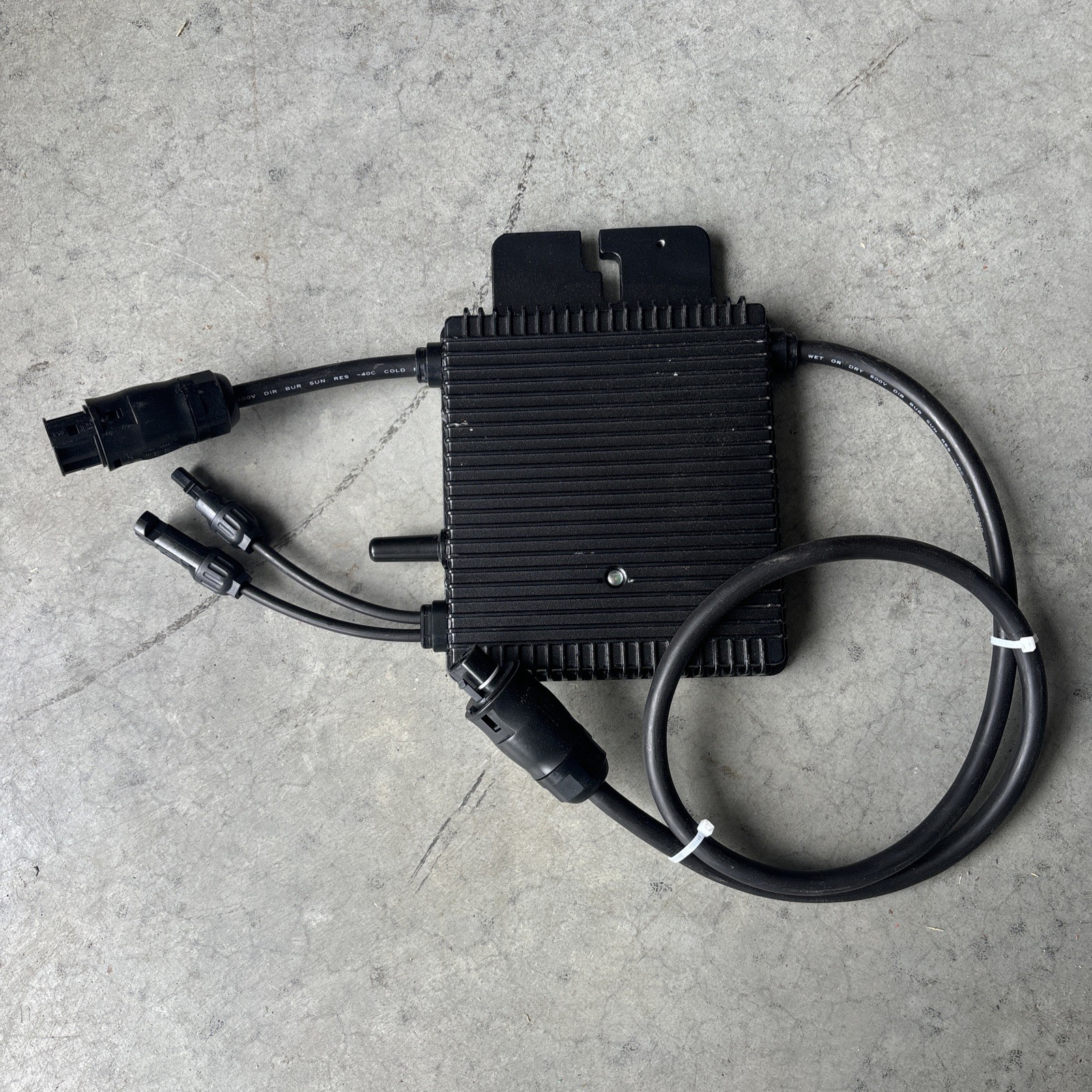 Hoymiles HM-300N Grid Support Utility Interactive Inverter Microinverter Hoymiles HM-300N Grid Support Utility Interactive Inverter Microinverter