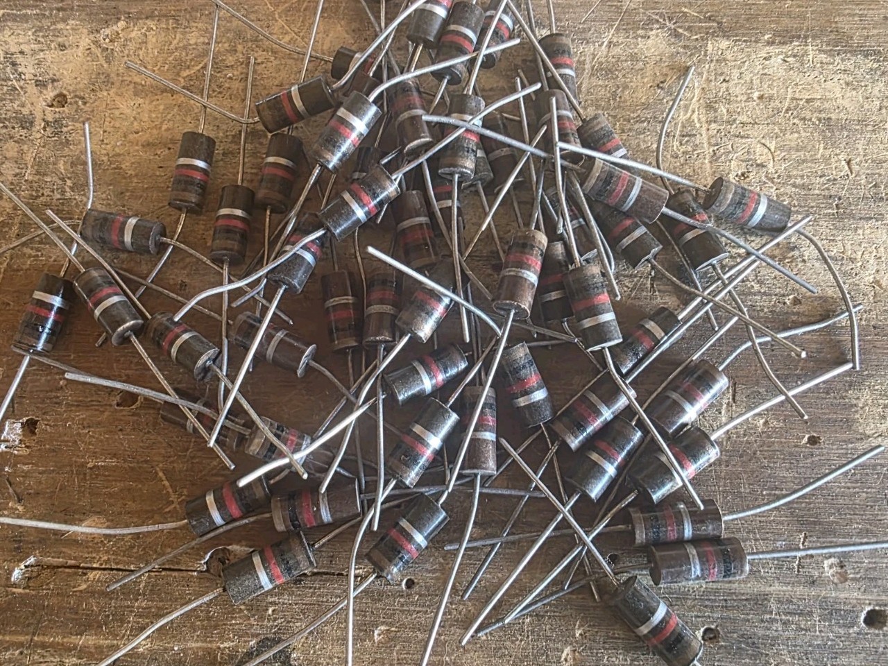 VTG Carbon Composition Resistor 1K OHM 2W QTY (55) VTG Carbon Composition Resistor 1K OHM 2W QTY (55)