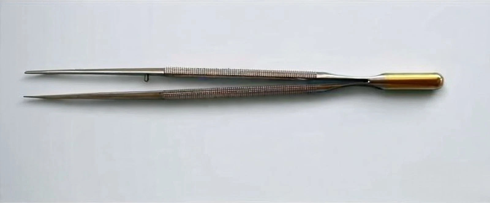 Aesculap FM599R Diamond Dust Micro Forceps 8-1/4 Aesculap FM599R Diamond Dust Micro Forceps 8-1/4