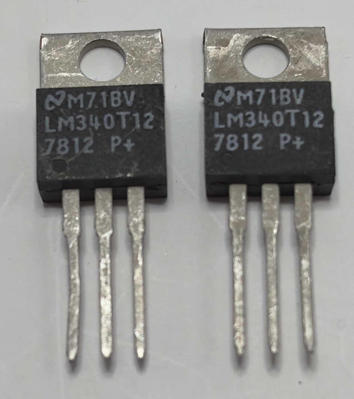 QTY 2 LM340T-12 12V Voltage Regulator TO-220 7812 New Old Stock US SELLER QTY 2 LM340T-12 12V Voltage Regulator TO-220 7812 New Old Stock US SELLER