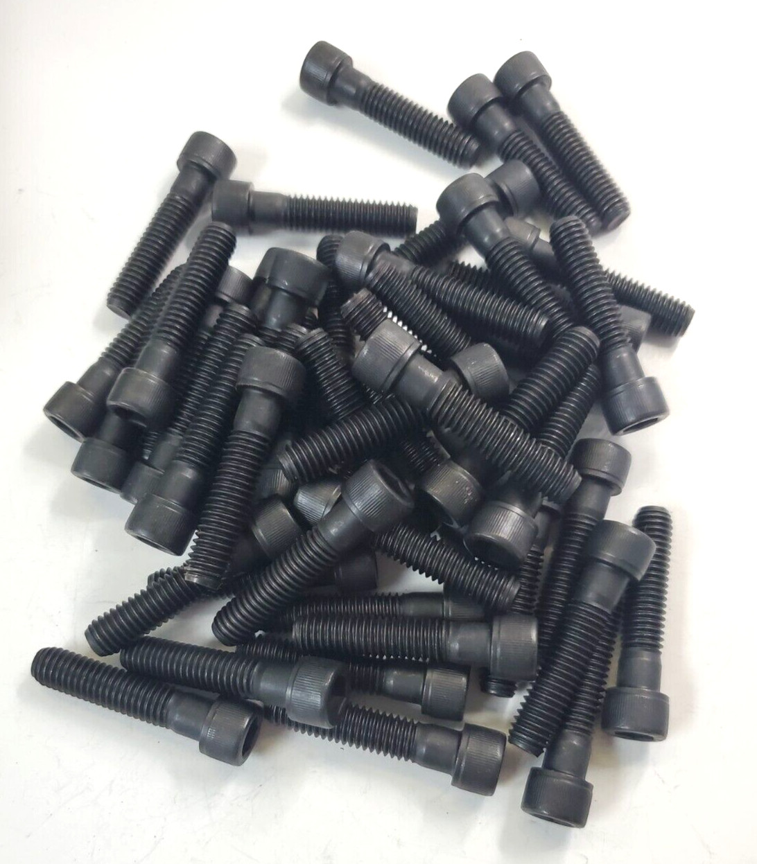 HOLO-KROME INTERNATIONAL SOCKET HEAD CAP SCREW SHCS 3/8-16 LOT OF 49 HOLO-KROME INTERNATIONAL SOCKET HEAD CAP SCREW SHCS 3/8-16 LOT OF 49