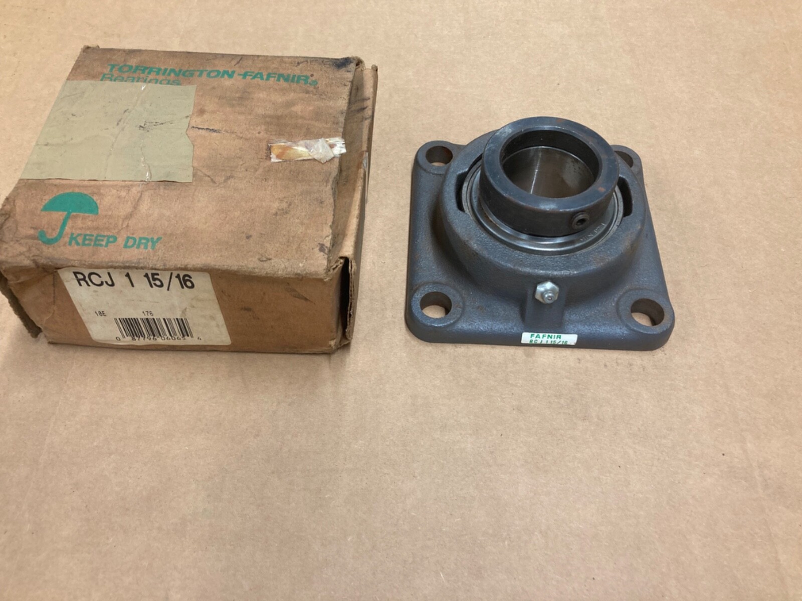 torrington-fafnir ball bearing flange unit RCJ-1 15/16 torrington-fafnir ball bearing flange unit RCJ-1 15/16