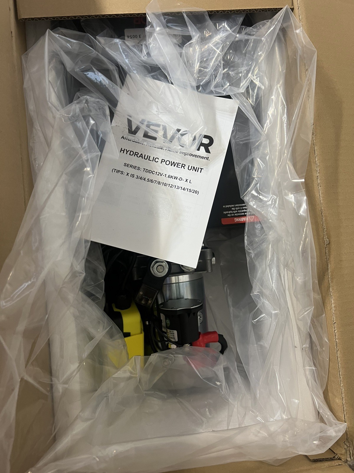 VEVOR 20 Quart Hydraulic Pump DC 12V Single Acting Pump VEVOR 20 Quart Hydraulic Pump DC 12V Single Acting Pump