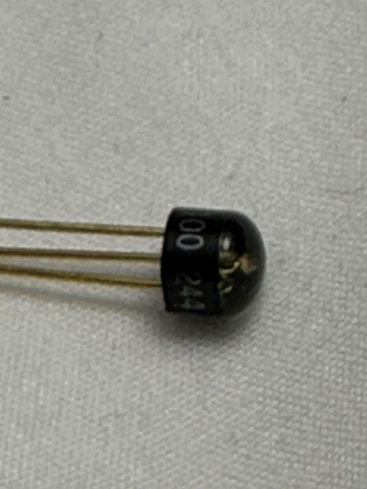 1 PCS. FPT 100 General Purpose Silicon Planar Phototransistor FTP100