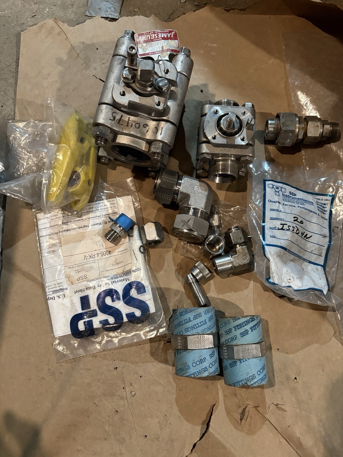Swagelok Whitey SSP Stainless Steel Valve Fitting Mixed Lot Some NOS Swagelok Whitey SSP Stainless Steel Valve Fitting Mixed Lot Some NOS