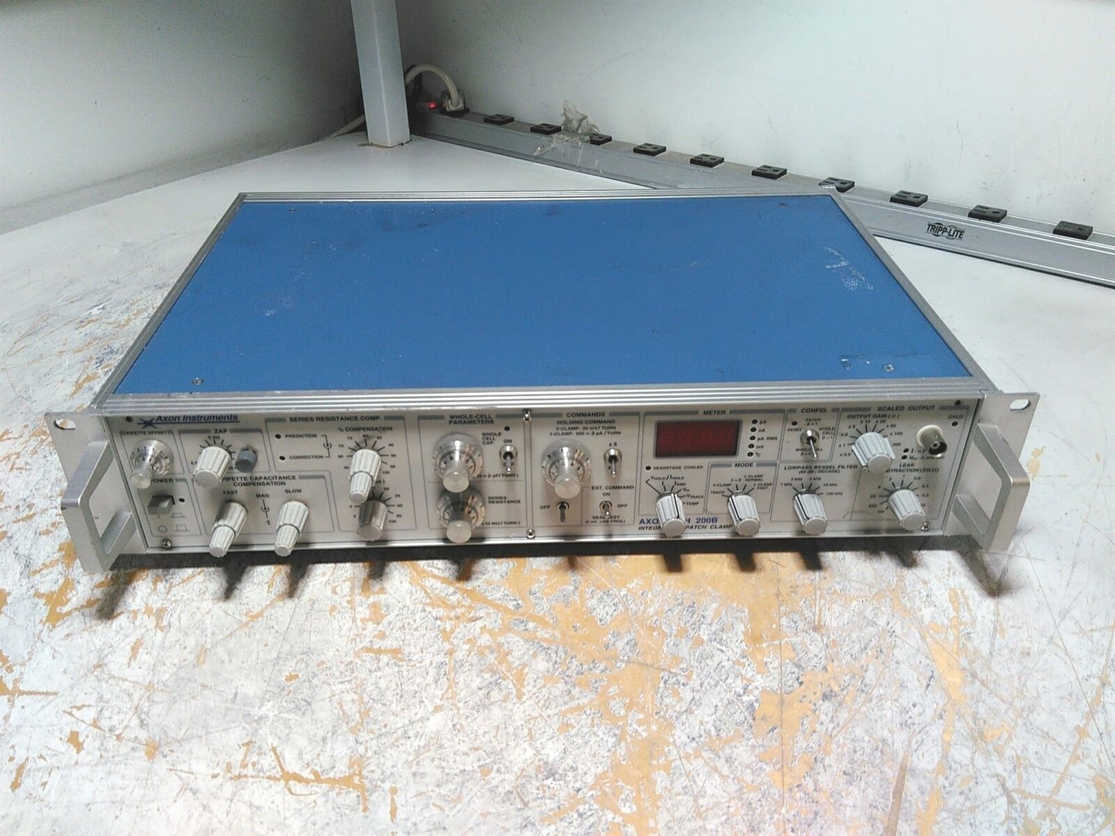 Defective Axon Instruments Axopatch 200B Integrating Patch Clamp AS-IS