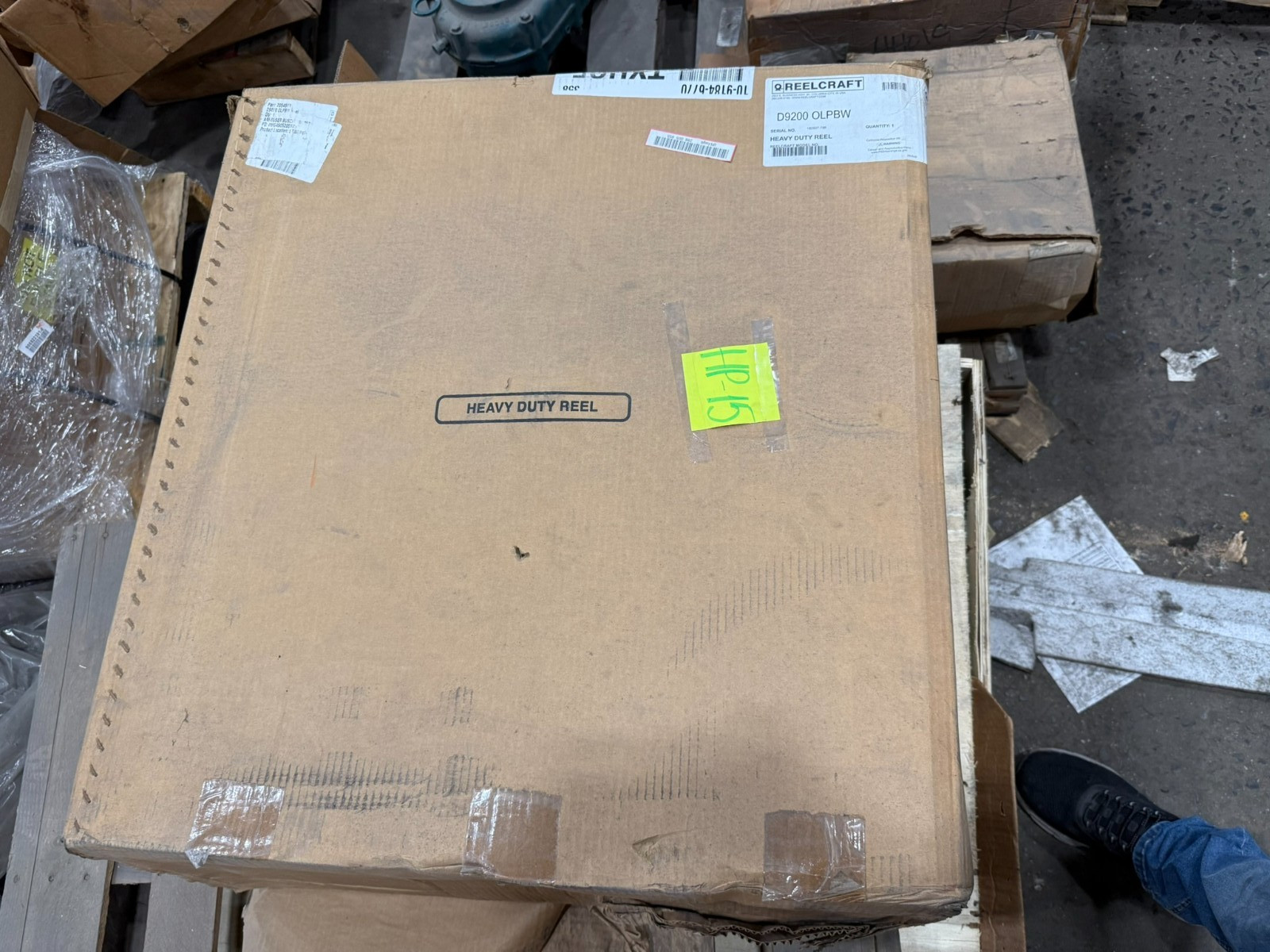 Reelcraft - D9200 OLPBW - Reelcraft Industries 9000 Series Hose Reel NEW IN BOX Reelcraft - D9200 OLPBW - Reelcraft Industries 9000 Series Hose Reel NEW IN BOX