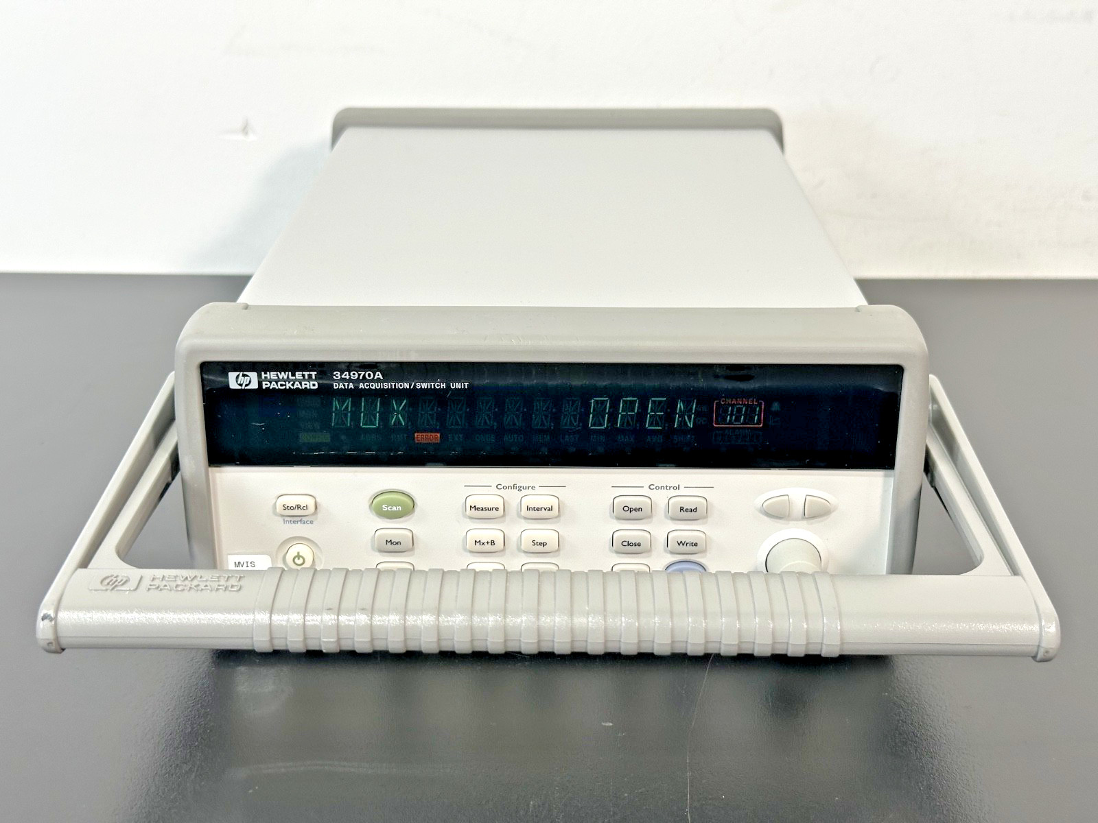 HP 34970A Data Acquisition/Switch Unit with 3 Keysight 34901A Multiplexer Module HP 34970A Data Acquisition/Switch Unit with 3 Keysight 34901A Multiplexer Module