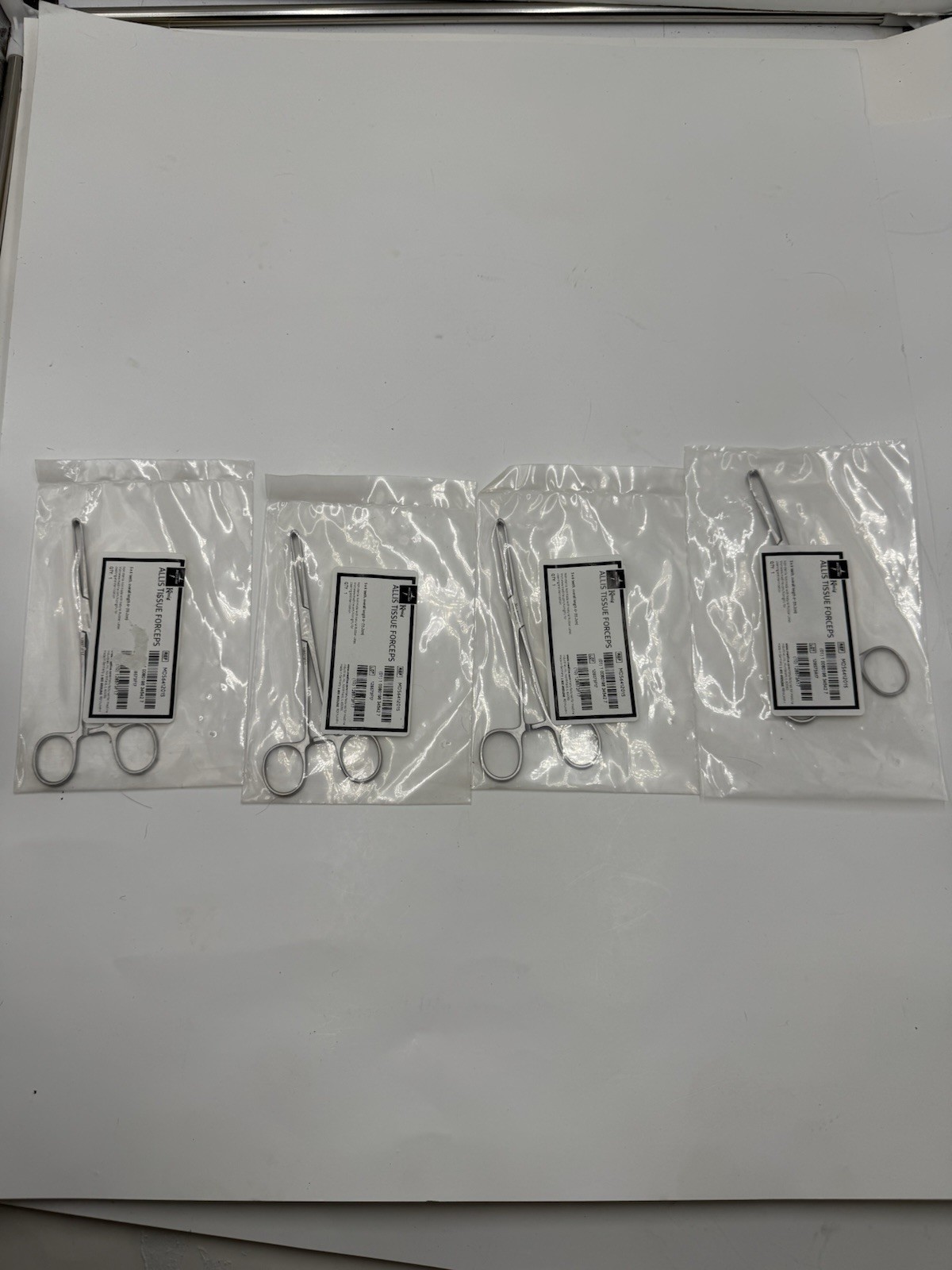 Lot Of 4 NEW Konig MDS6412015 Allis Tissue Hemostat Forceps 6\ Lot Of 4 NEW Konig MDS6412015 Allis Tissue Hemostat Forceps 6\