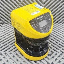Keyence SZ-16V Safety Laser Scanner 270° 4.2m IP65 Used picture