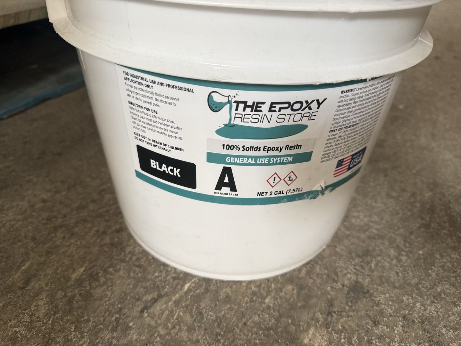 BRAND NEW 100% Solids Epoxy Resin for High-Performance Floor Coatings A - Black BRAND NEW 100% Solids Epoxy Resin for High-Performance Floor Coatings A - Black