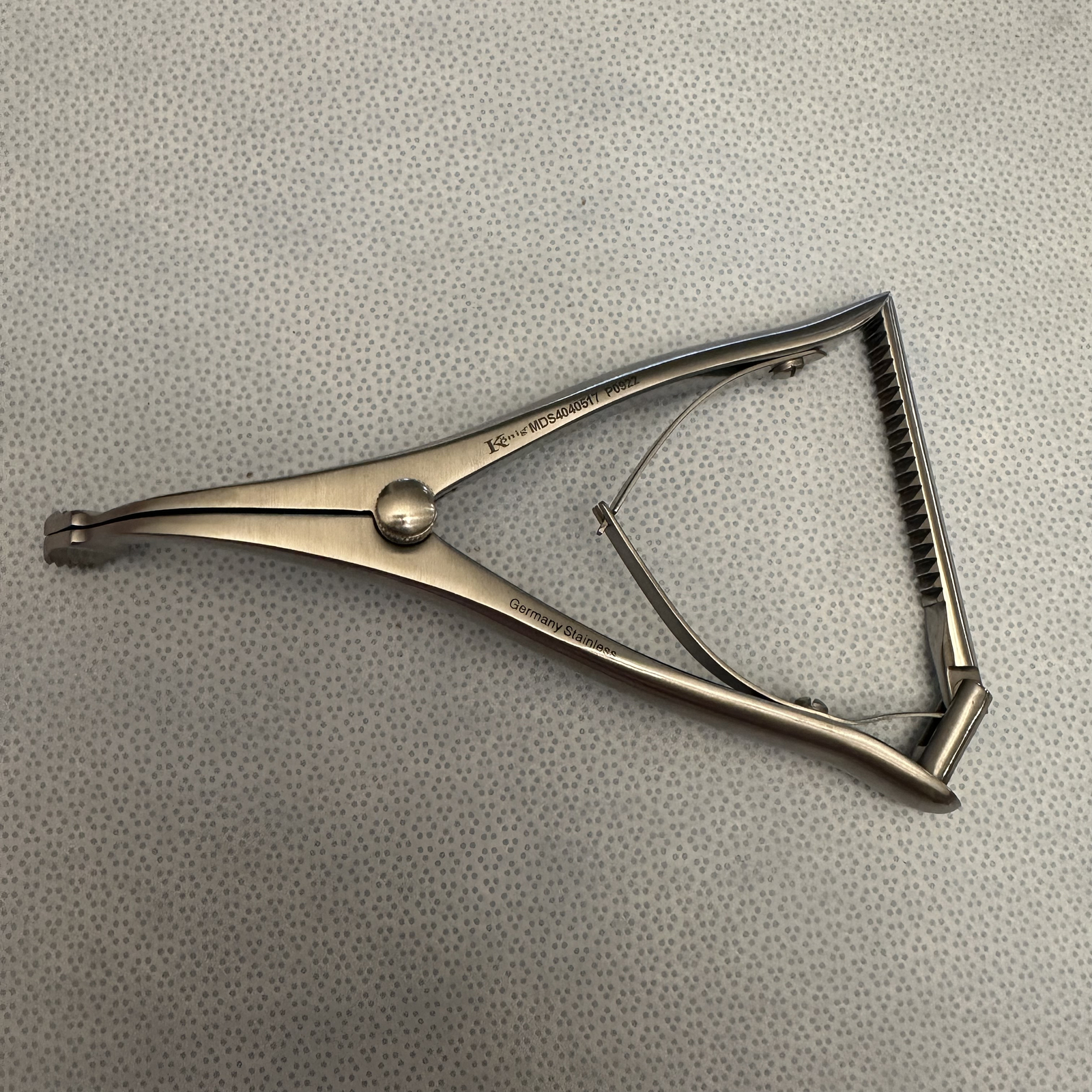 Medline Konig MDS4040517 Lamina Spreader, Inge, 6.5 Medline Konig MDS4040517 Lamina Spreader, Inge, 6.5