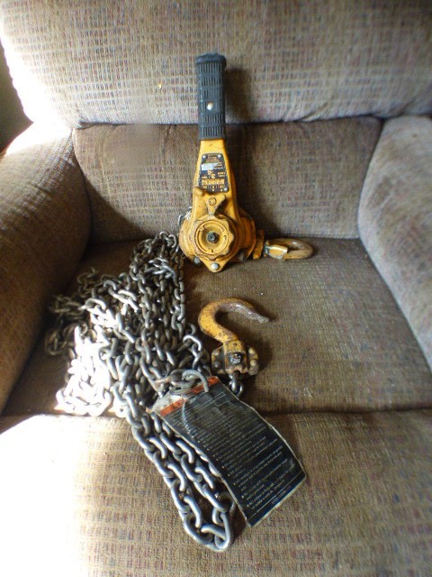 HARRINGTON 3/4 TON LEVER CHAIN HOIST - 15' LIFT HARRINGTON 3/4 TON LEVER CHAIN HOIST - 15' LIFT